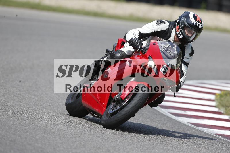 /Archiv-2025/49 26.08.2025 Cornu Master School ADR/blau-bleu/5